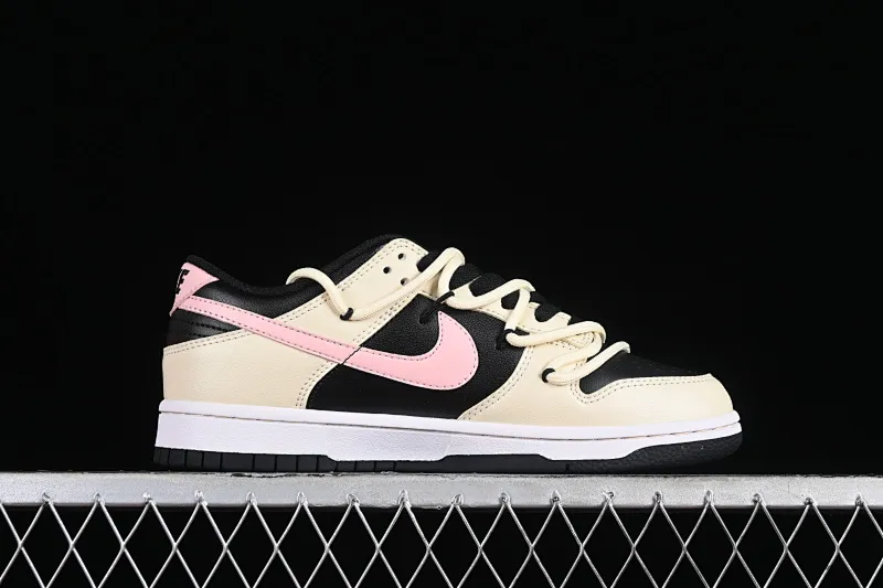All Categories Nk SB Dunk Series Nk SB Dunk Low Low-top sneakers Nk Dunk Low Steam Puppet-Smoky Rose Black and pink simple SB strap low-top casual sneakers FD1232-001